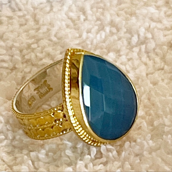 Anna Beck Teardrop Blue Quartz Gold & Silver Ring - Picture 5 of 11